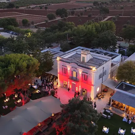 Masseria Mancini Hotel *